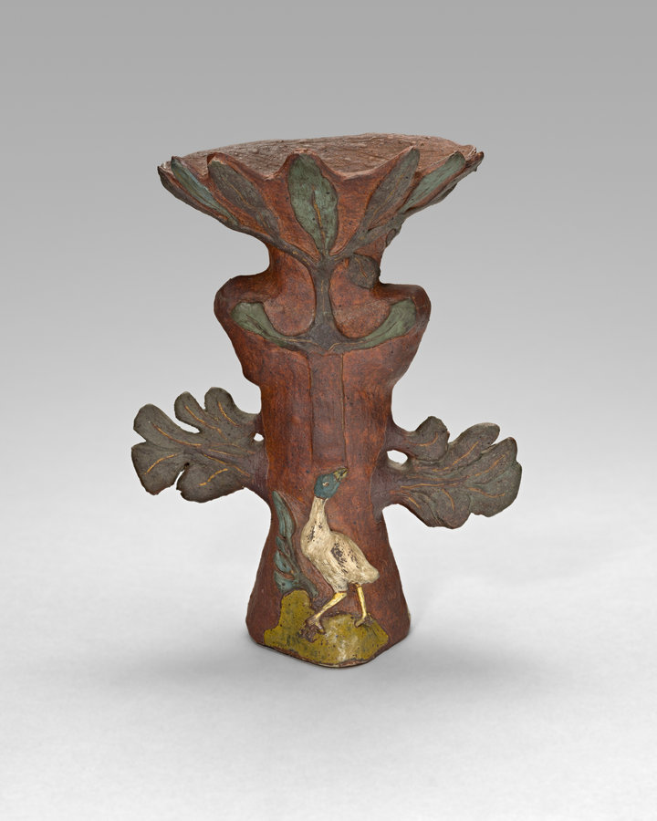 Paul Gauguin, Vase in the Form of a Tropical Plant with Bird and Diety, 1887-88, Stoneware, decorated with slip and gold, 21.5 × 17 × 12 cm, The Art Institute of Chicago. Through prior purchase of the Estate of Suzette Morton Davidson, Major Acquisitions Centennial Endowment, Dellora A. Norris Funds