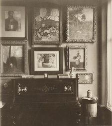 The interior of Andries Bonger’s home at Stadhouderskade 56, Amsterdam, 1904. Rijksmuseum, Amsterdam, Andries Bonger Archive, S. Crommelin Bequest